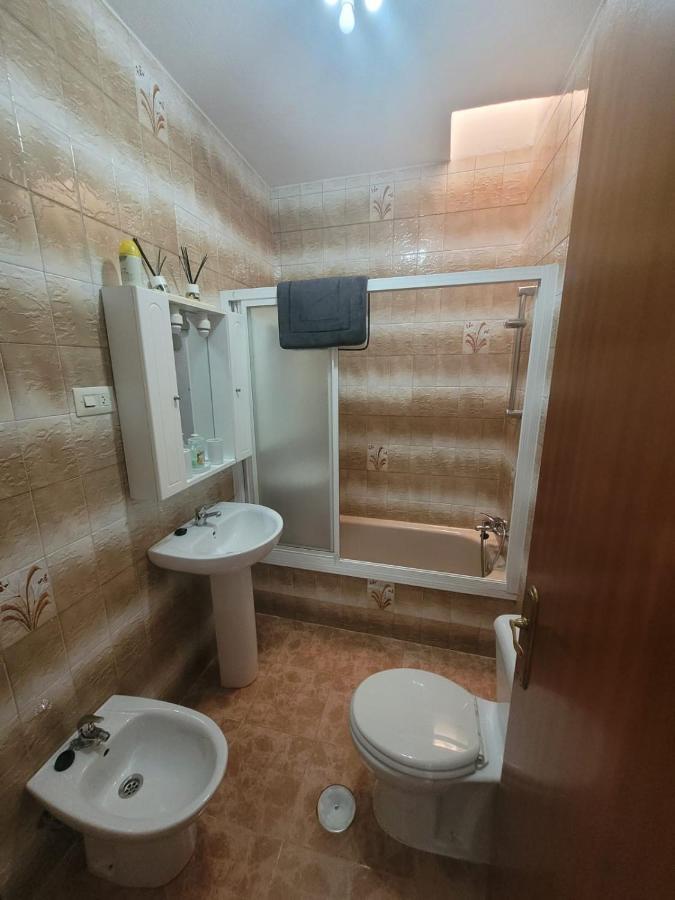 Casa Iluminada En Pueblo Tranquilo Appartement Jedula Buitenkant foto